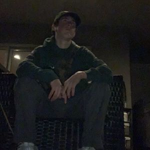 Meet your Posher, Quinn